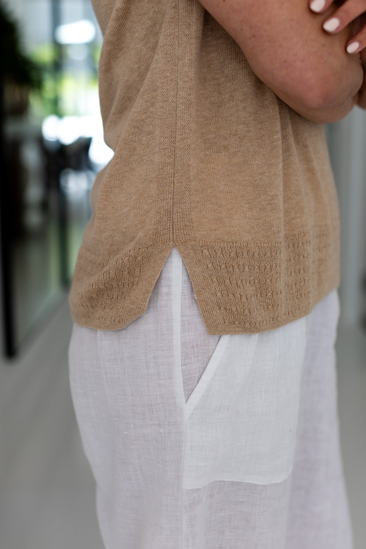 Crested Sleeveless Tee Porcini